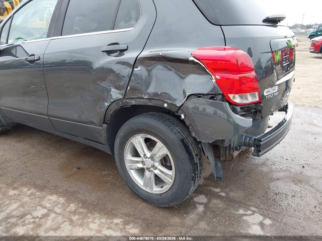 Продаж на аукціоні авто 2017 Chevrolet Trax Lt, vin: 3GNCJPSB2HL267986, номер лоту: 44678870