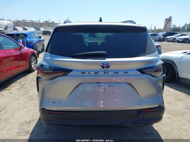 5TDJRKECXSS284438 Toyota SIENNA XLE