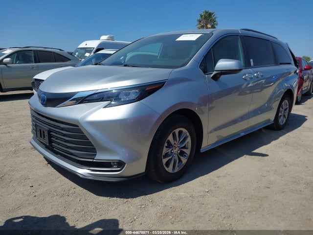 5TDJRKECXSS284438 Toyota SIENNA XLE