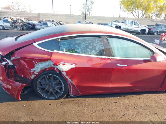 Продаж на аукціоні авто 2018 Tesla Model 3 Long Range/mid Range, vin: 5YJ3E1EAXJF051756, номер лоту: 44678872