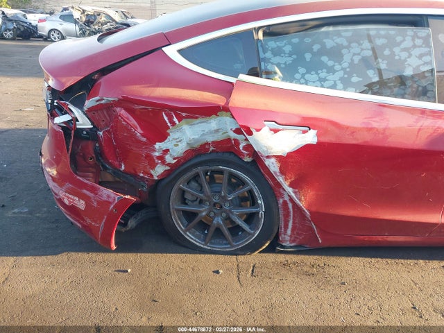 Продаж на аукціоні авто 2018 Tesla Model 3 Long Range/mid Range, vin: 5YJ3E1EAXJF051756, номер лоту: 44678872