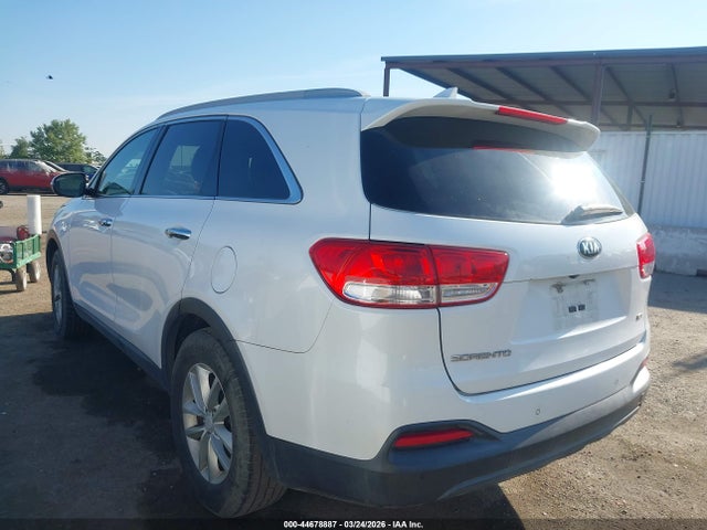 5XYPG4A38GG032435 KIA Sorento 2.4l Lx