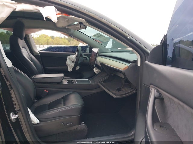 Продаж на аукціоні авто 2021 Tesla Model Y Long Range Dual Motor All-wheel Drive, vin: 5YJYGDEE3MF300522, номер лоту: 44678906