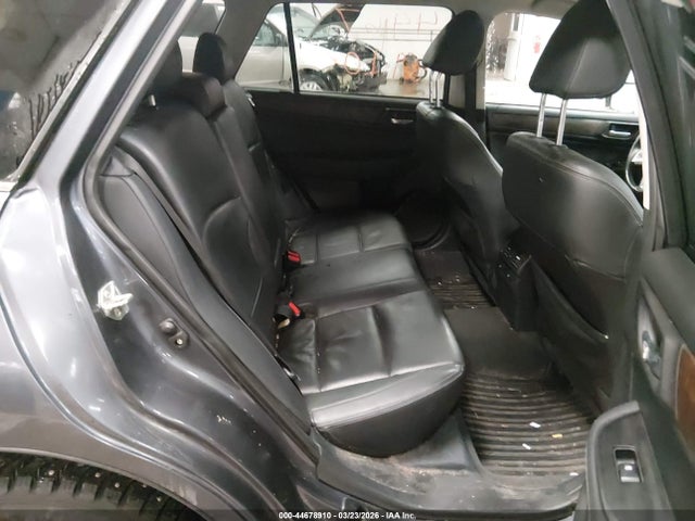 44678910 :رقم المزاد ، 4S4BSAKC2H3245677 vin ، 2017 Subaru Outback 2.5i Limited مزاد بيع