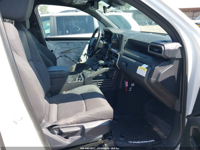 Toyota Tacoma Sr 2025 3TYJDAHN5ST033482 Image 5