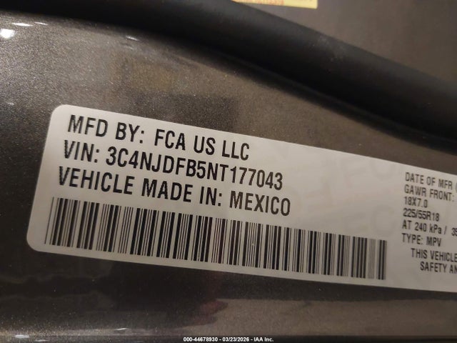 44678930 :رقم المزاد ، 3C4NJDFB5NT177043 vin ، 2022 Jeep Compass Latitude Lux 4x4 مزاد بيع