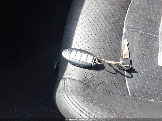 44678949 :رقم المزاد ، JN1CV6AR8FM650603 vin ، 2015 Infiniti Q40 مزاد بيع