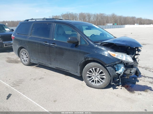 2019 TOYOTA SIENNA 5TDYZ3DC2KS966378