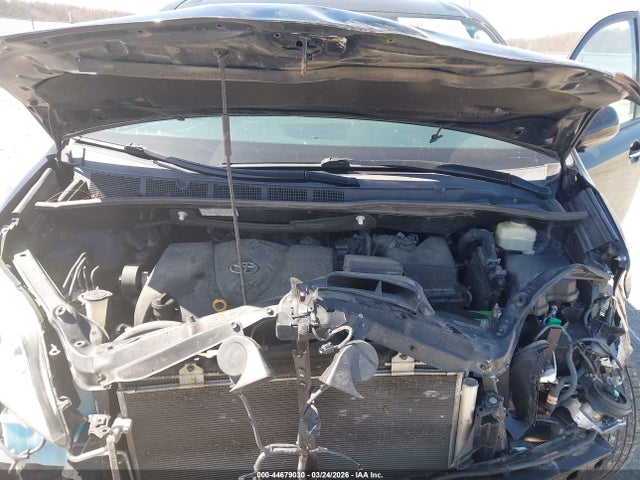 2019 TOYOTA SIENNA 5TDYZ3DC2KS966378 Photo 9