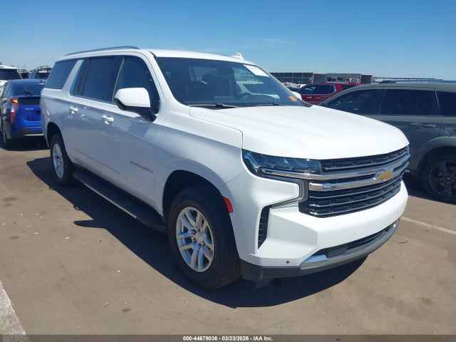 44679036 :رقم المزاد ، 1GNSCCKD6NR193055 vin ، 2022 Chevrolet Suburban 2wd Lt مزاد بيع