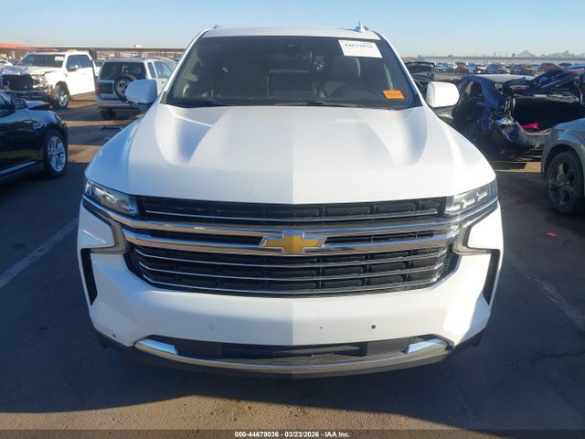 44679036 :رقم المزاد ، 1GNSCCKD6NR193055 vin ، 2022 Chevrolet Suburban 2wd Lt مزاد بيع