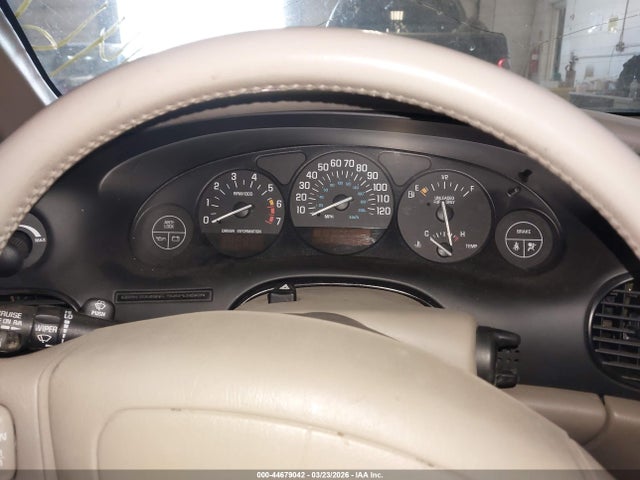 44679042 :رقم المزاد ، 2G4WB52K2W1502985 vin ، 1998 Buick Regal Ls مزاد بيع