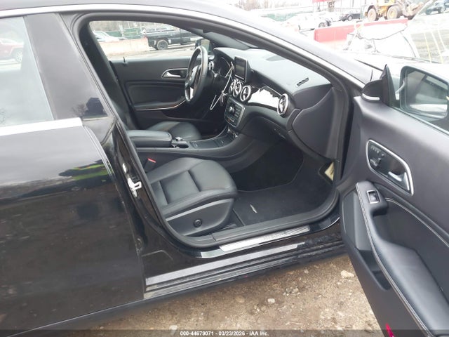 Продаж на аукціоні авто 2014 Mercedes-benz Cla 250 4matic, vin: WDDSJ4GB3EN120573, номер лоту: 44679071
