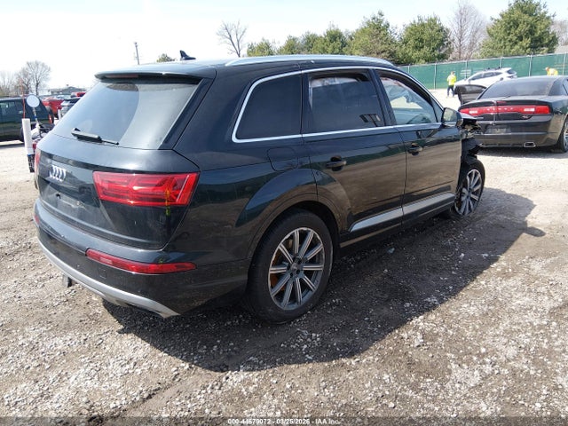 Продажа на аукционе авто 2019 Audi Q7 45 Premium, vin: WA1LHAF70KD022179, номер лота: 44679072