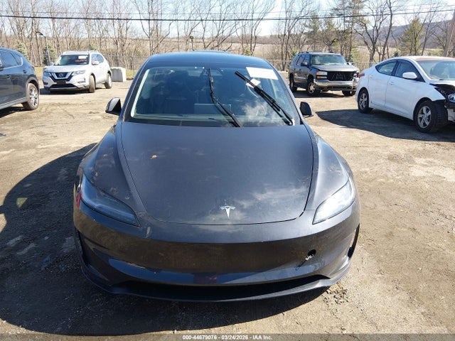 Продаж на аукціоні авто 2024 Tesla Model 3 Performance All-wheel Drive, vin: 5YJ3E1ET2RF824605, номер лоту: 44679076