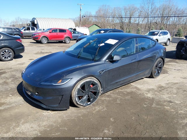 Продаж на аукціоні авто 2024 Tesla Model 3 Performance All-wheel Drive, vin: 5YJ3E1ET2RF824605, номер лоту: 44679076
