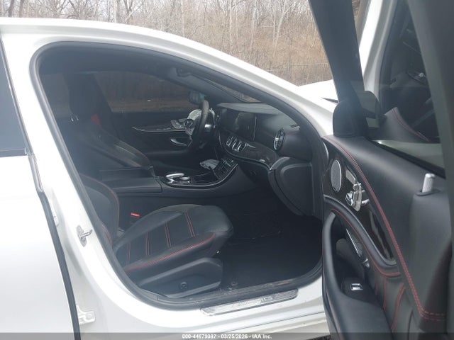44679087 :رقم المزاد ، WDDZF6EB0JA446525 vin ، 2018 Mercedes-benz Amg E 43 4matic مزاد بيع