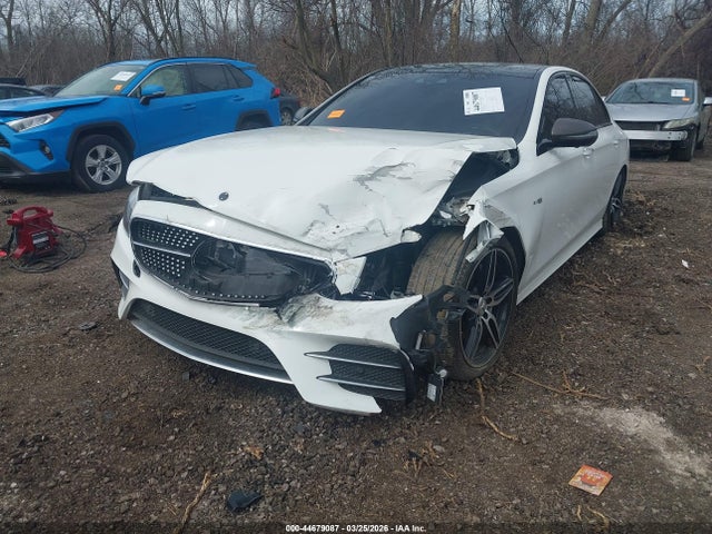 44679087 :رقم المزاد ، WDDZF6EB0JA446525 vin ، 2018 Mercedes-benz Amg E 43 4matic مزاد بيع