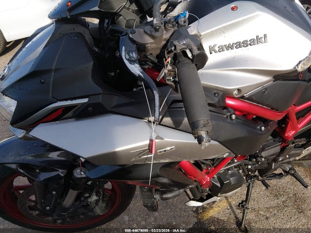 2023 Kawasaki Zr1000 K მანქანა იყიდება აუქციონზე, vin: JKAZRCK15PA015502, აუქციონის ნომერი: 44679090