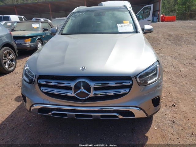 2022 Mercedes-benz Glc 300 Suv მანქანა იყიდება აუქციონზე, vin: W1N0G8DB8NV336309, აუქციონის ნომერი: 44679092