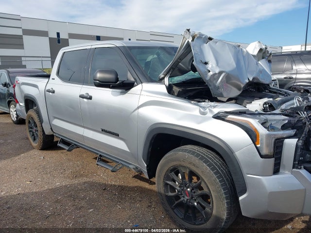 44679100 :رقم المزاد ، 5TFLA5DB5PX095546 vin ، 2023 Toyota Tundra Sr5 مزاد بيع