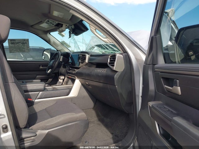 44679100 :رقم المزاد ، 5TFLA5DB5PX095546 vin ، 2023 Toyota Tundra Sr5 مزاد بيع