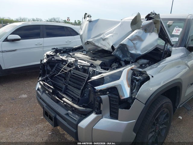 44679100 :رقم المزاد ، 5TFLA5DB5PX095546 vin ، 2023 Toyota Tundra Sr5 مزاد بيع