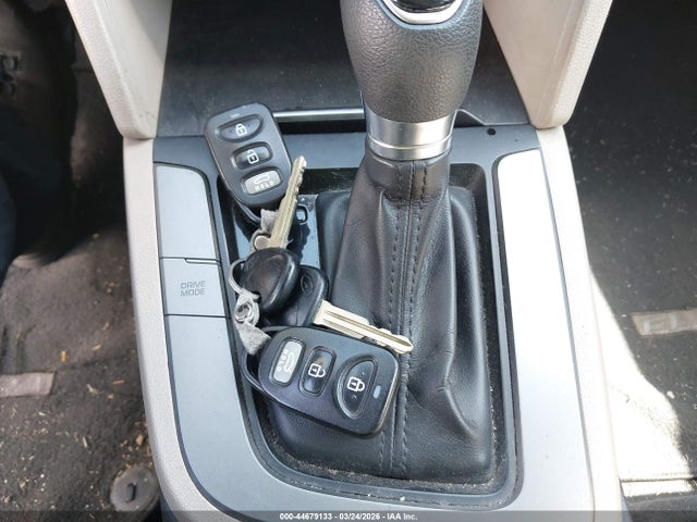 Hyundai ELANTRA SE 2017 5NPD74LF9HH050284 Image 11
