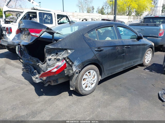 Hyundai ELANTRA SE 2017 5NPD74LF9HH050284 Image 4