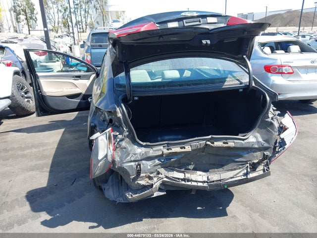 Hyundai ELANTRA SE 2017 5NPD74LF9HH050284 Image 6