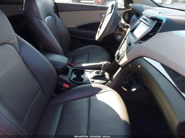 5XYZUDLBXHG422167 Hyundai Santa Fe Sport 2.4l