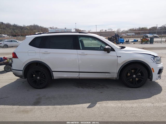 Aukcja sprzedaży 2019 Volkswagen Tiguan 2.0t Se/2.0t Sel/2.0t Sel R-line/2.0t Sel R-line Black, vin: 3VV2B7AXXKM099872, numer aukcji: 44679151