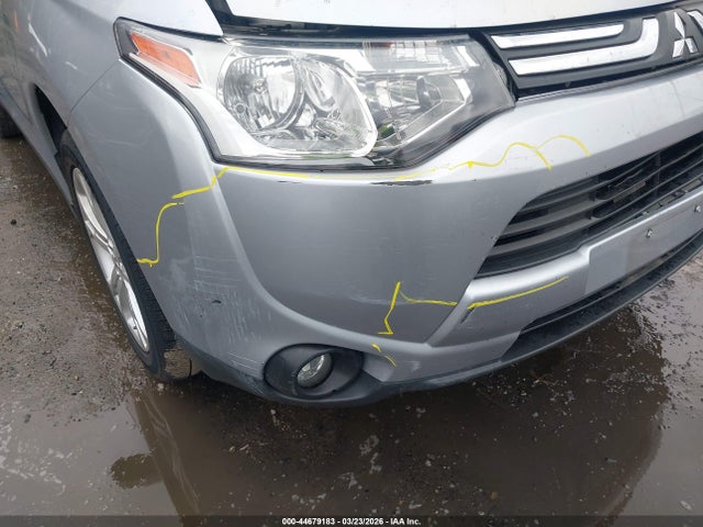 Продаж на аукціоні авто 2014 Mitsubishi Outlander Se, vin: JA4AZ3A30EZ010786, номер лоту: 44679183