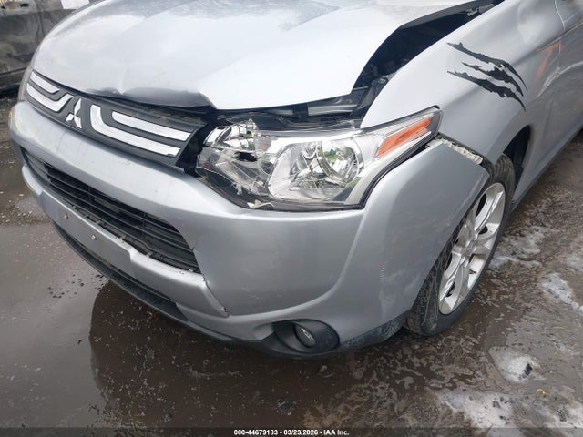 Продаж на аукціоні авто 2014 Mitsubishi Outlander Se, vin: JA4AZ3A30EZ010786, номер лоту: 44679183