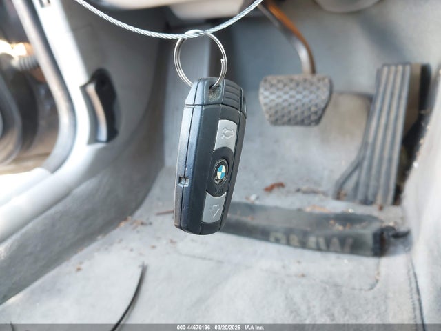 44679196 :رقم المزاد ، WBAUP73598VF08964 vin ، 2008 Bmw 128i مزاد بيع