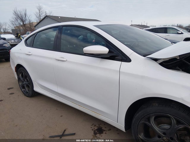 Aukcja sprzedaży 2016 Chrysler 200 S, vin: 1C3CCCBG3GN109957, numer aukcji: 44679210