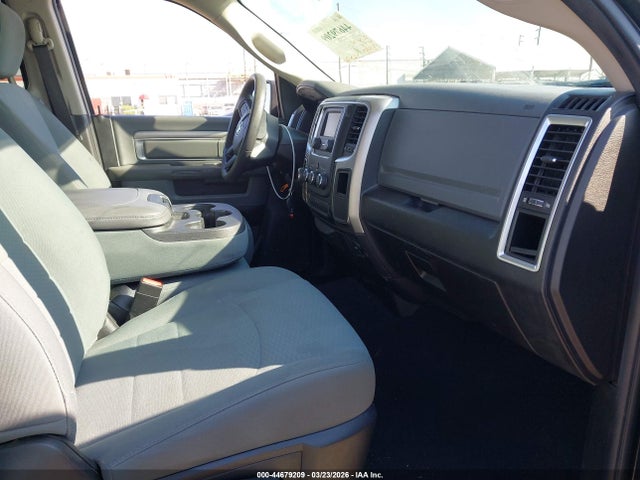 2019 Ram 1500 Classic Slt  4x4 5'7 Box მანქანა იყიდება აუქციონზე, vin: 3C6RR7LT8KG717540, აუქციონის ნომერი: 44679209