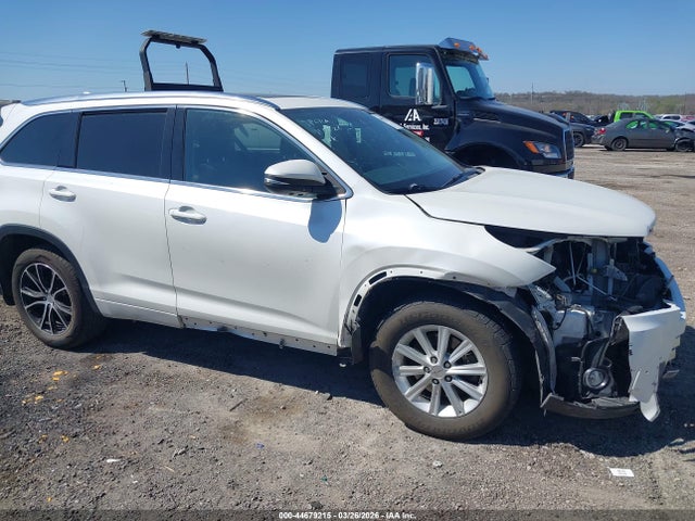 2019 Toyota Highlander Limited Platinum მანქანა იყიდება აუქციონზე, vin: 5TDDZRFH5KS948211, აუქციონის ნომერი: 44679215