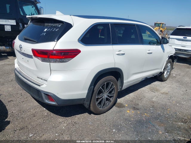 2019 Toyota Highlander Limited Platinum მანქანა იყიდება აუქციონზე, vin: 5TDDZRFH5KS948211, აუქციონის ნომერი: 44679215