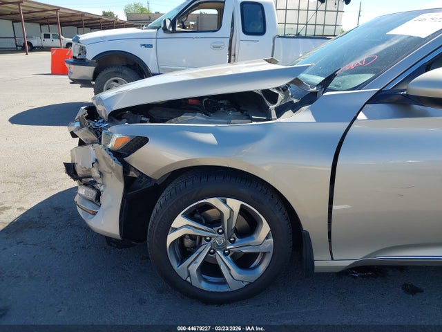 2018 HONDA ACCORD 1HGCV1F44JA062173 Photo 5