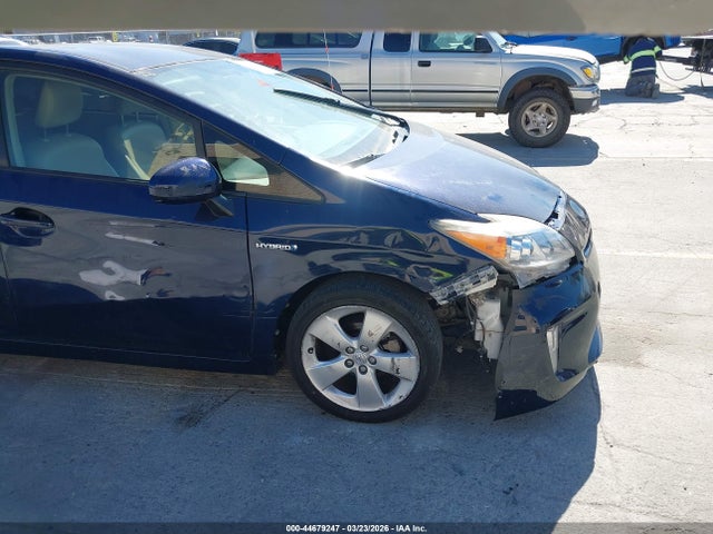 Toyota Prius Five 2015 JTDKN3DU5F0428633 Image 6