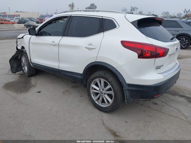 JN1BJ1CP0KW219550 Nissan Rogue Sport Sv