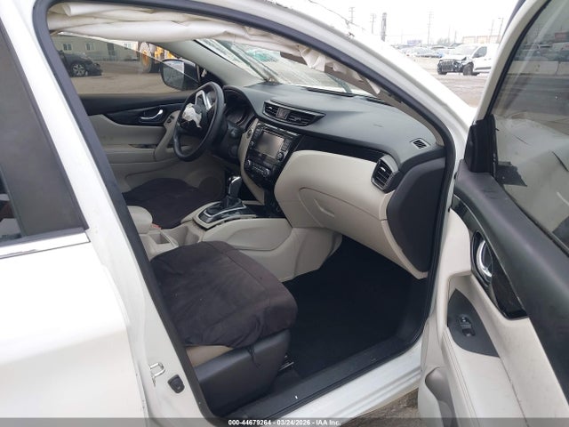 JN1BJ1CP0KW219550 Nissan Rogue Sport Sv