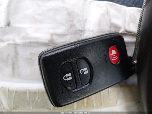 Aukcja sprzedaży 2014 Toyota Prius Three, vin: JTDKN3DU0E0386807, numer aukcji: 44679291