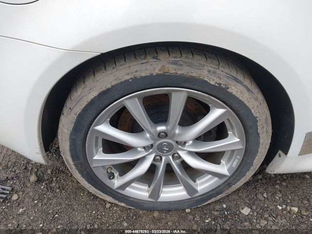 44679293 :رقم المزاد ، JN1CV6EK7FM871350 vin ، 2015 Infiniti Q60 Journey/s/s Limited مزاد بيع