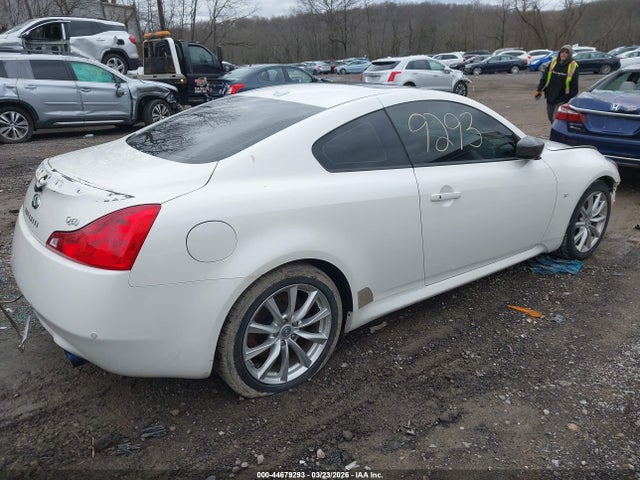 44679293 :رقم المزاد ، JN1CV6EK7FM871350 vin ، 2015 Infiniti Q60 Journey/s/s Limited مزاد بيع