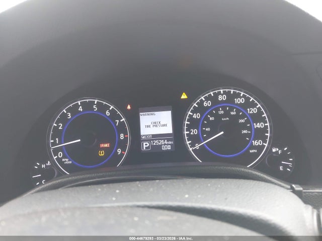 44679293 :رقم المزاد ، JN1CV6EK7FM871350 vin ، 2015 Infiniti Q60 Journey/s/s Limited مزاد بيع