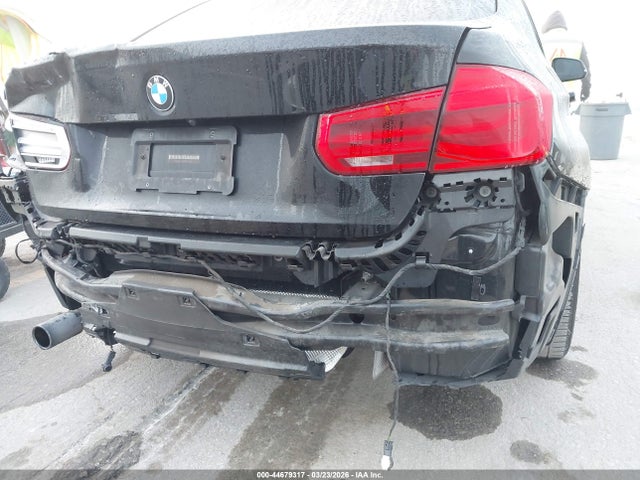 Продажа на аукционе авто 2017 Bmw 320i, vin: WBA8E1G31HNU17228, номер лота: 44679317