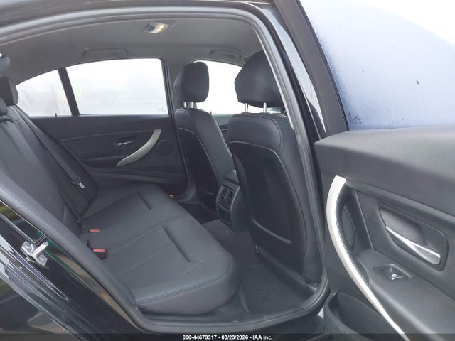 2017 BMW 320I WBA8E1G31HNU17228 Photo 7