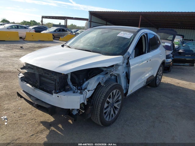 Ford Escape Titanium 2020 1FMCU9J96LUC65159 Image 2